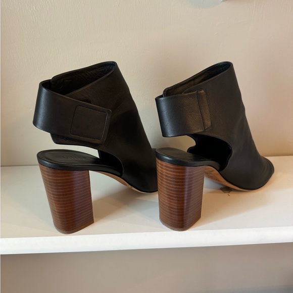 Vince size 9 shoe - Picture 2 of 4